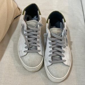 P448 womens sneakers size 37